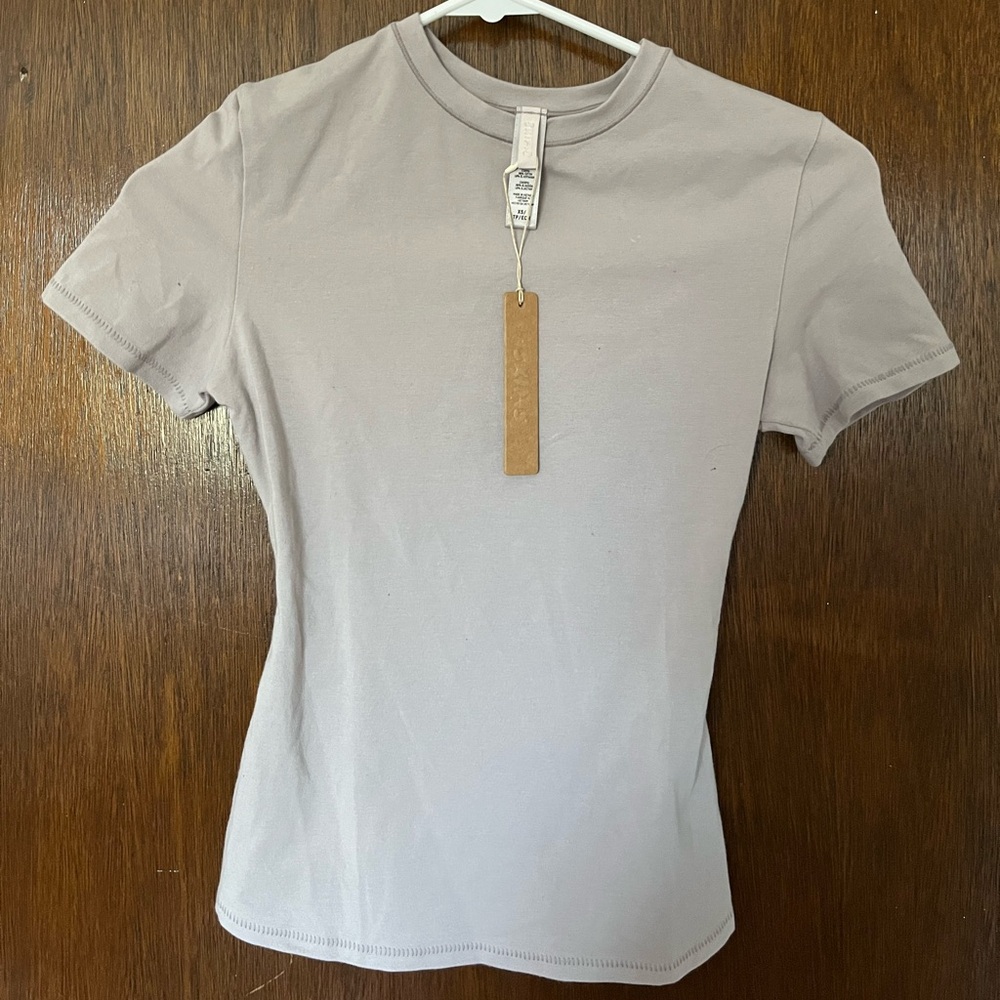 SKIMS oyster cotton jersey t shirt